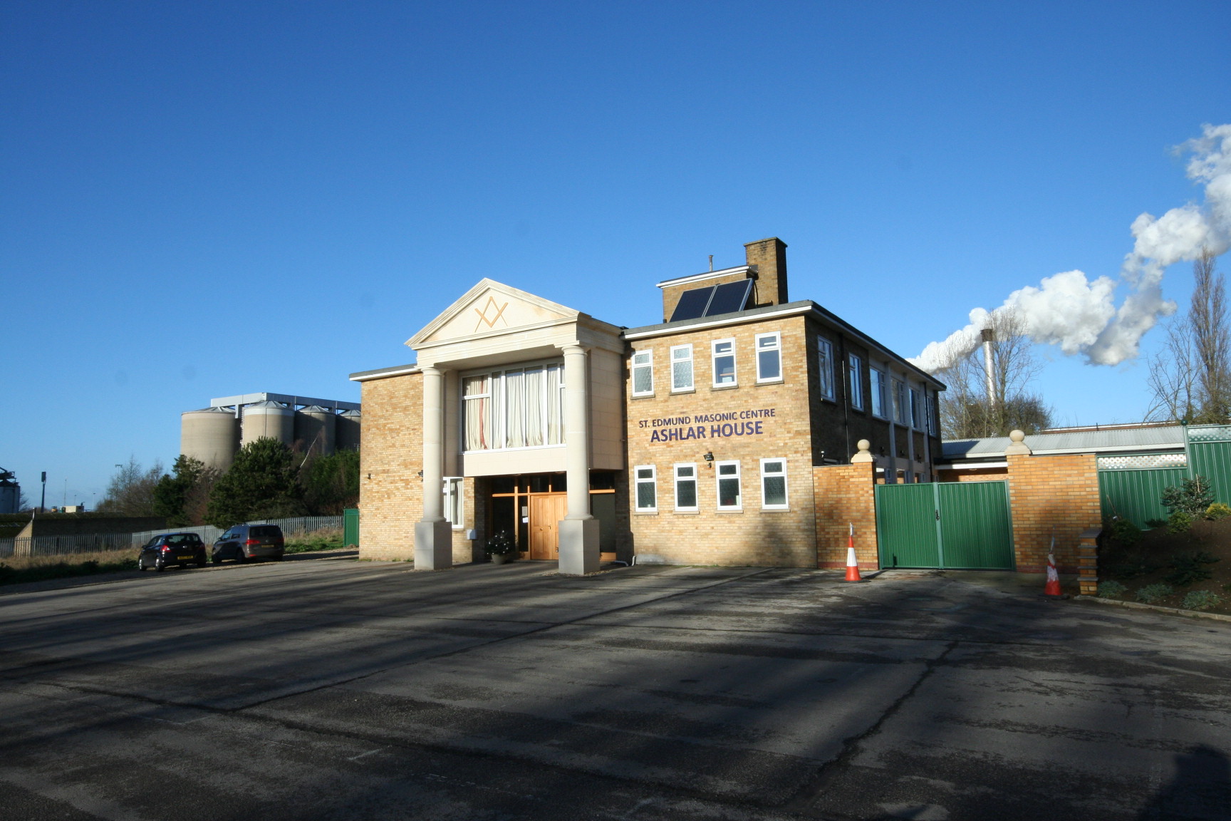 Ashlar House, Eastern Way