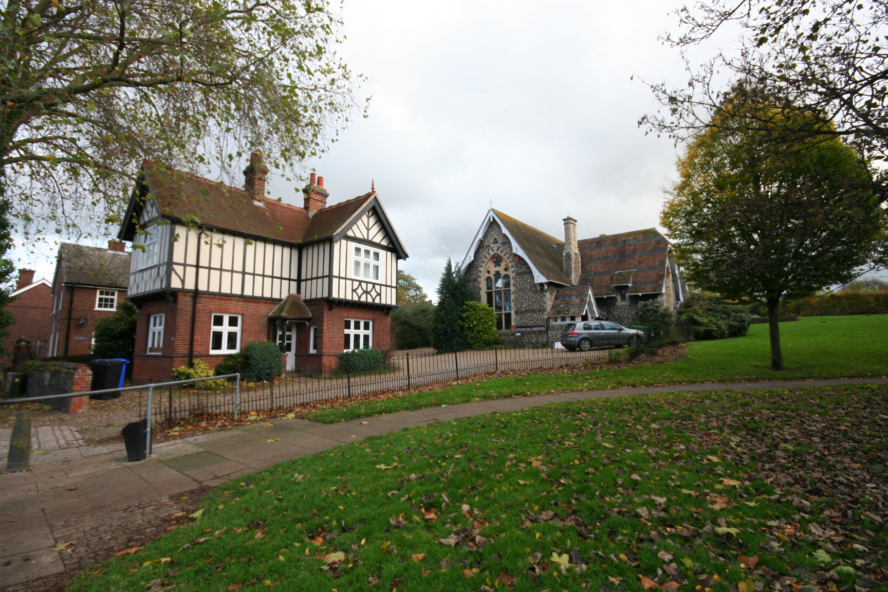 Former school and offices sold for residential use